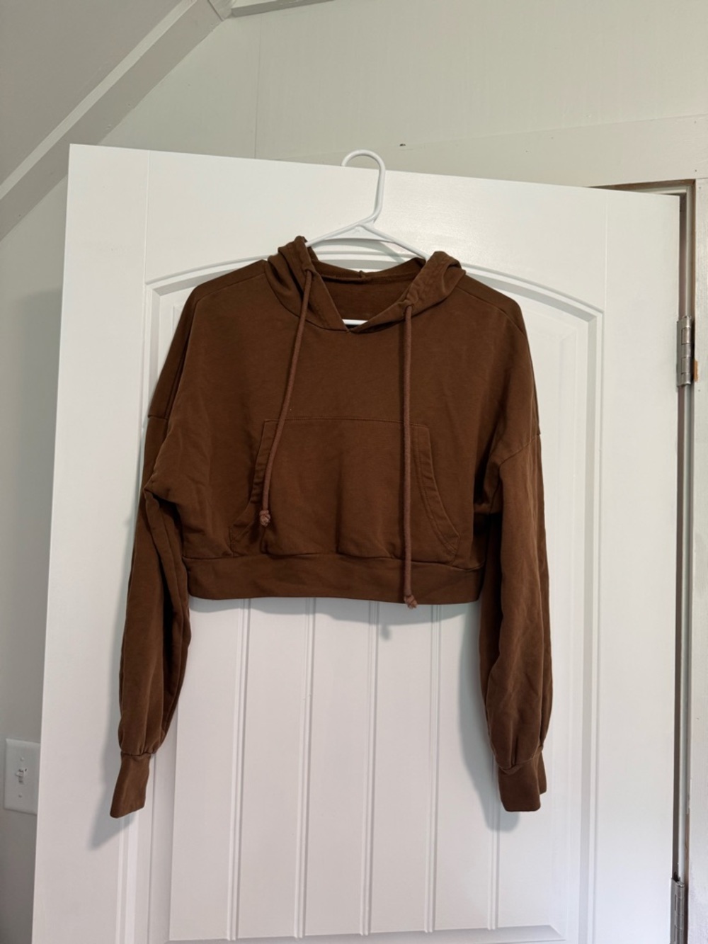 Women’s cropped hoodie